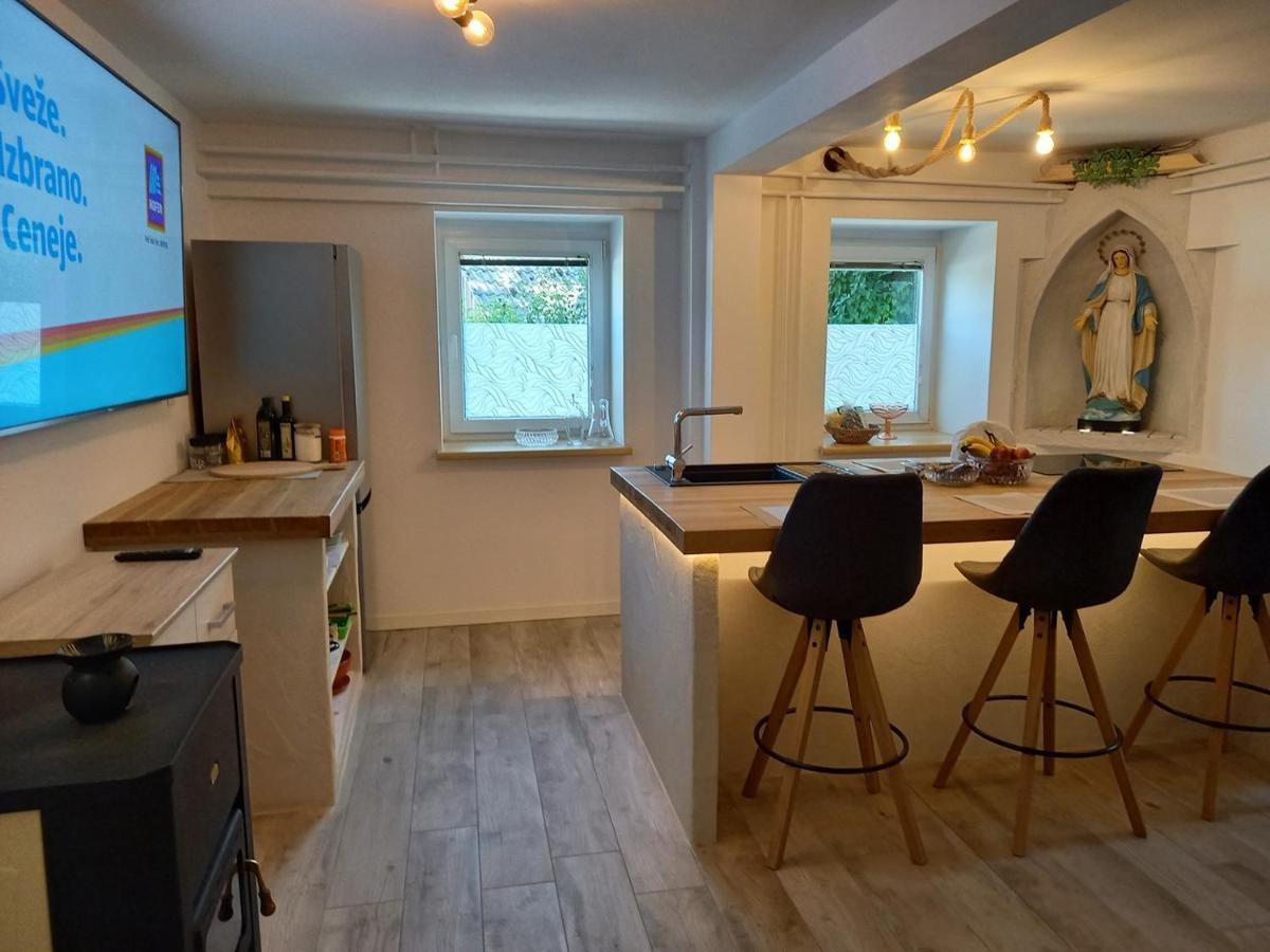 Holiday Home Alojzija بليد المظهر الخارجي الصورة